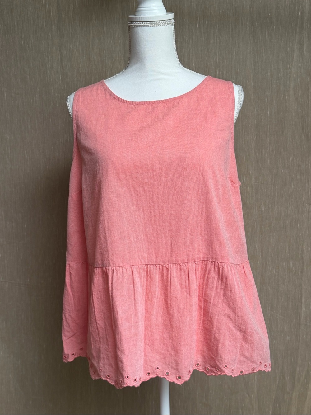 Old Navy Coral Peplum Tank Top XL